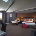 Midlands Park Szálloda 4*