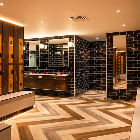Midlands Park فندق بورتلاويس