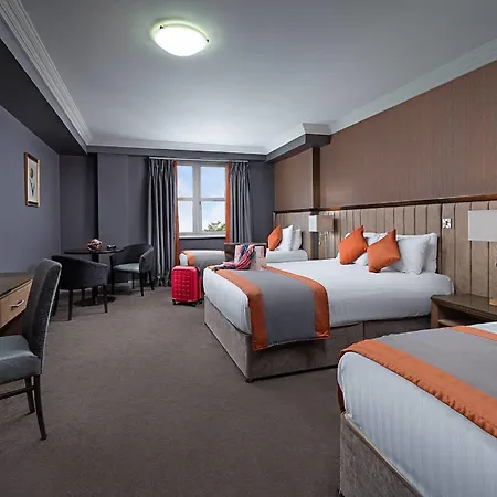 ホテル Midlands Park 4*