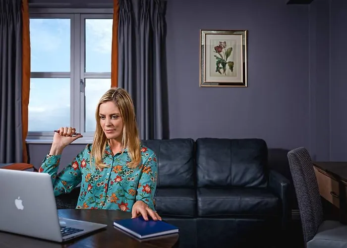 Hotel Midlands Park 4*