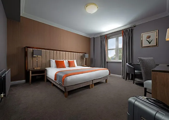 Hotell Midlands Park 4*